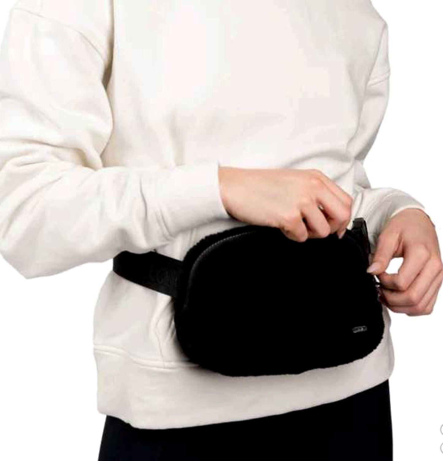 Lolë Unisex Fleece Belt Bag